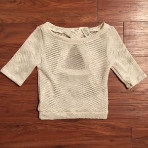 Key-hole back off-white top